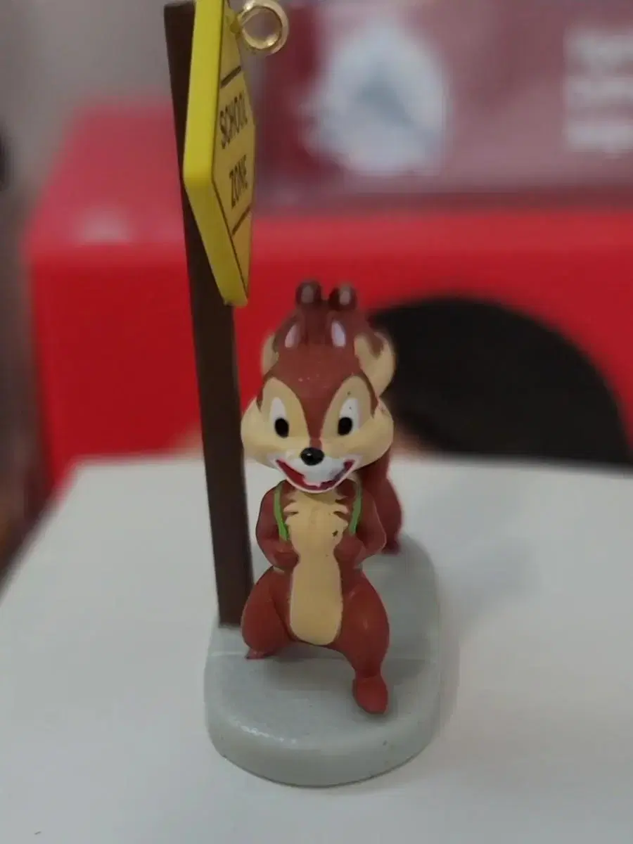 thumbnail-5